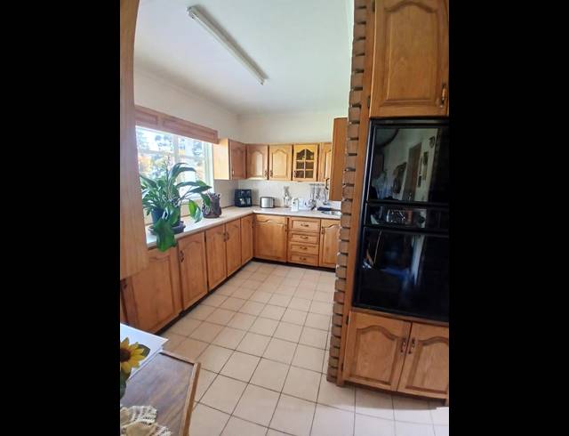 3 BEDROOM HOUSE FOR SALE IN CASSELDALE